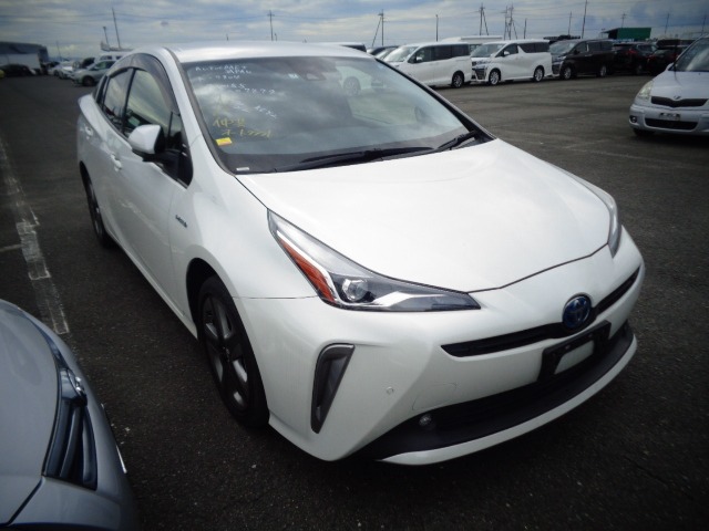 Toyota Prius 2019