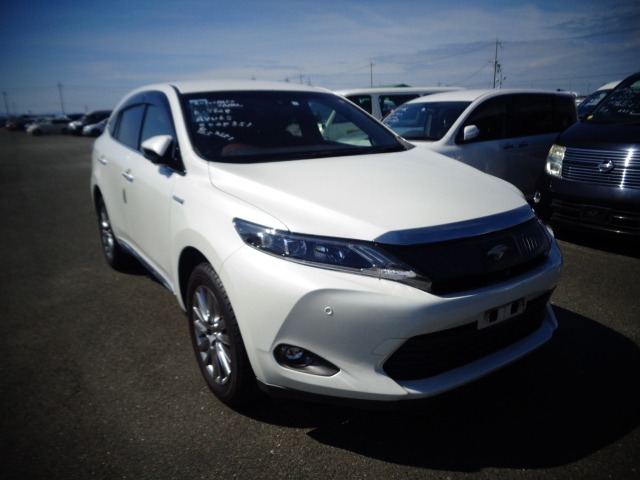 Toyota Harrier Hybrid 2015