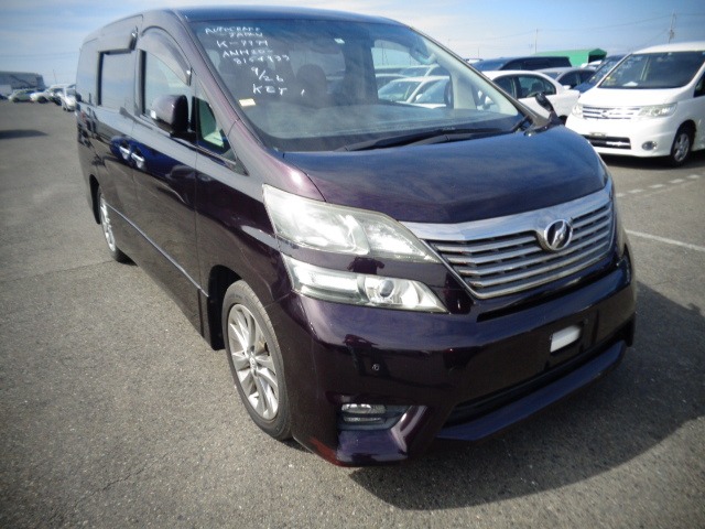 Toyota Vellfire 2010