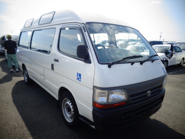 Toyota Hiace Commuter 2003