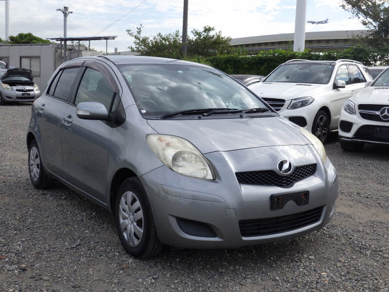 Toyota Vitz 2010