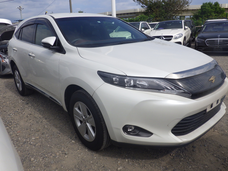 Toyota Harrier 2016