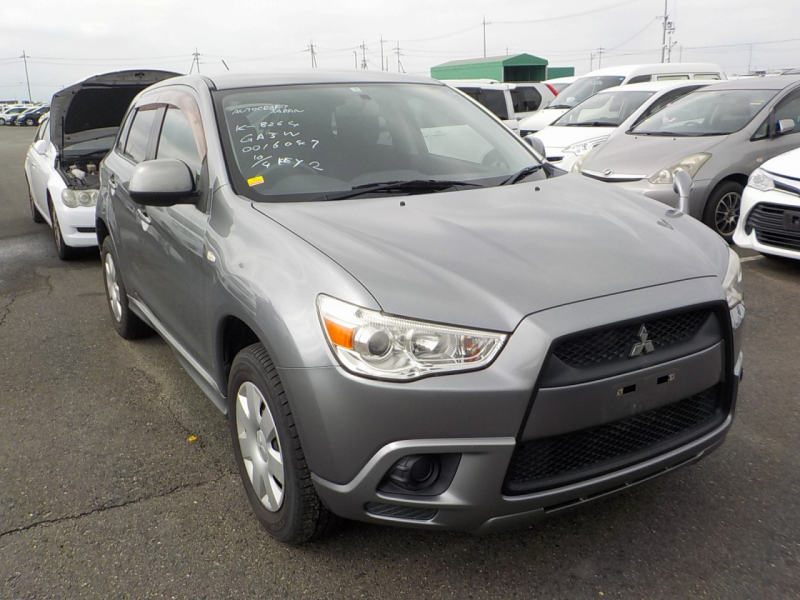 Mitsubishi RVR 2011