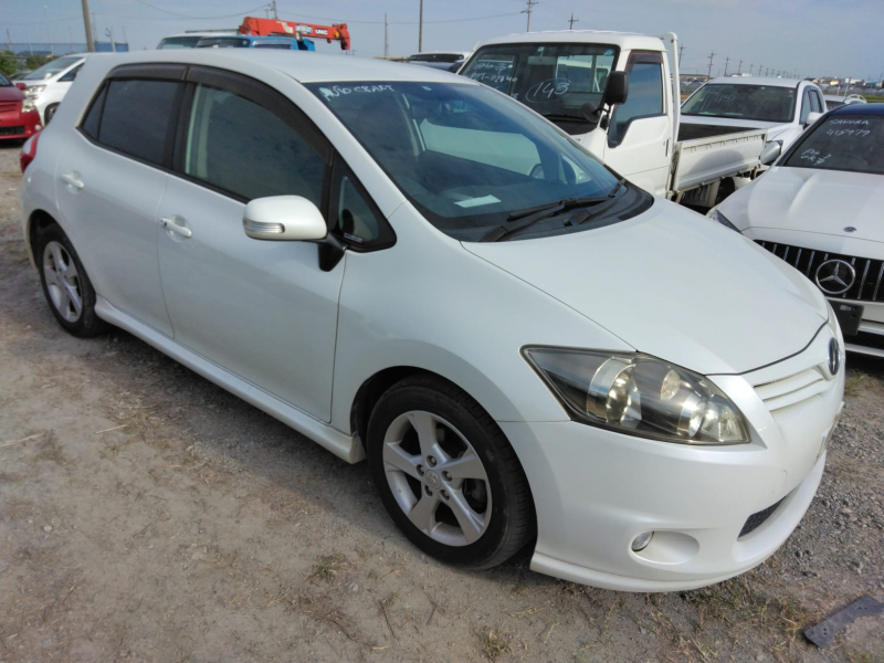 Toyota Auris 2011