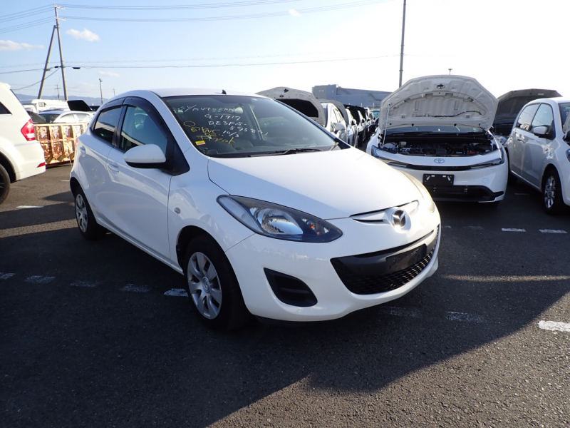 Mazda Demio 2014