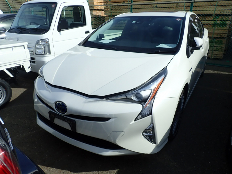 Toyota Prius 2016