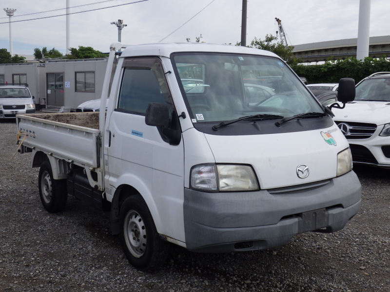 Mazda Bongo 2004