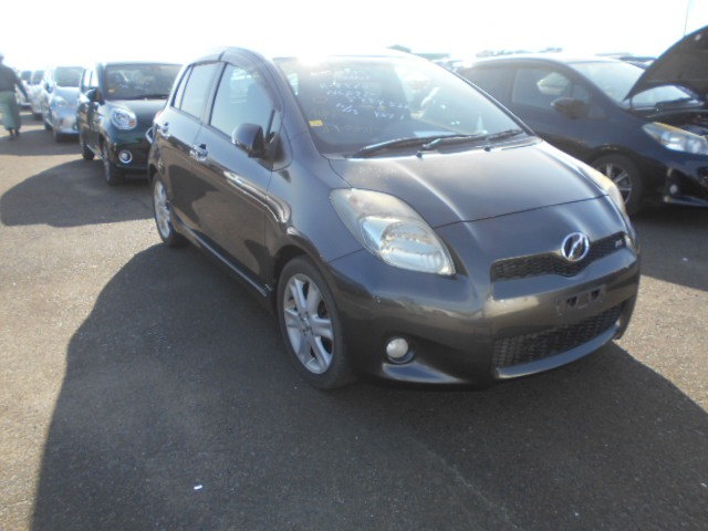 Toyota Vitz 2008