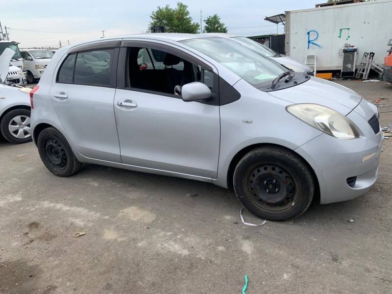 Toyota Vitz 2005