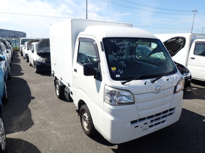 Daihatsu Hijet Truck 2016