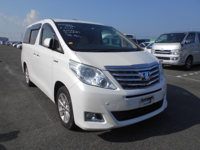 Toyota Alphard Hybrid 2012