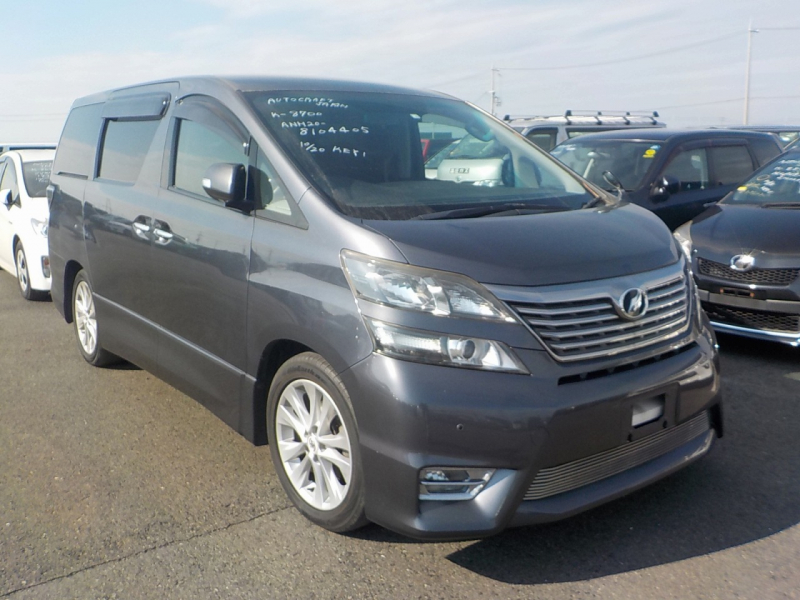 Toyota Vellfire 2010