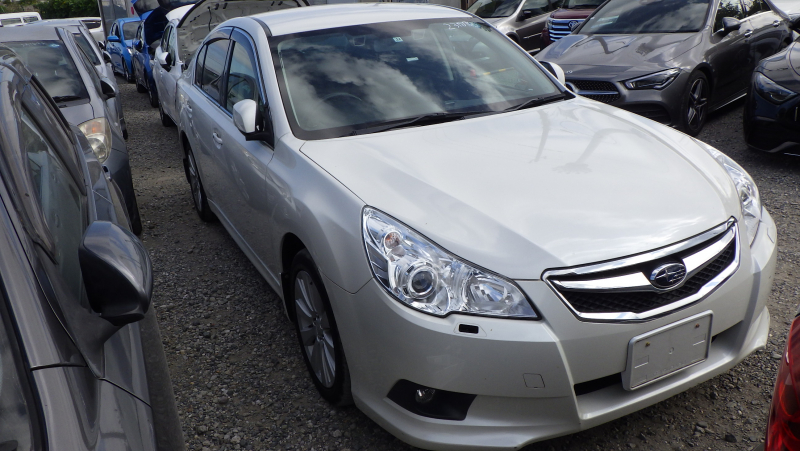 Subaru Legacy B4 2011