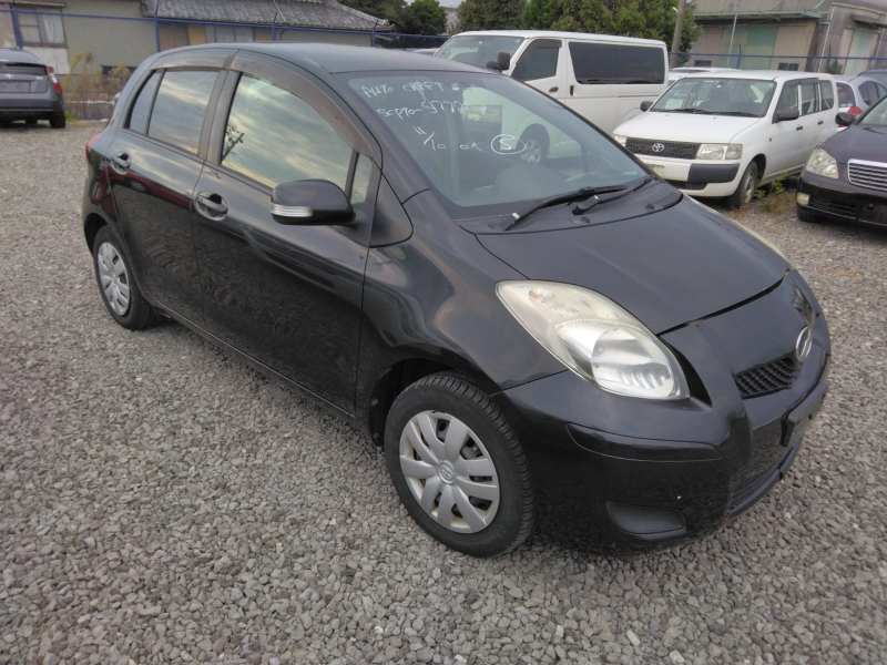 Toyota Vitz 2010