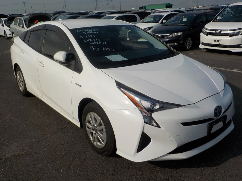 Toyota Prius 2017