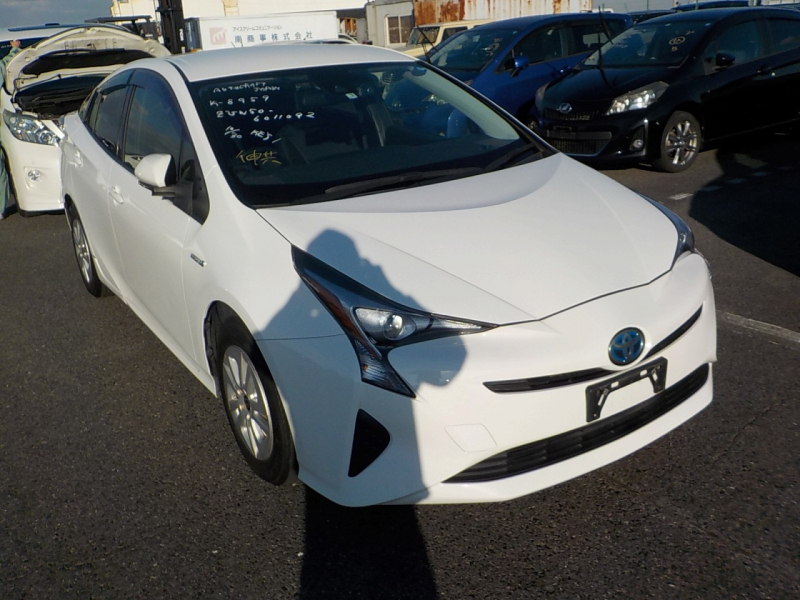 Toyota Prius 2016