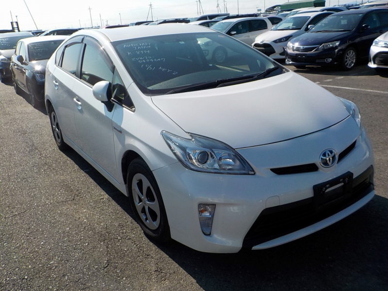 Toyota Prius 2012