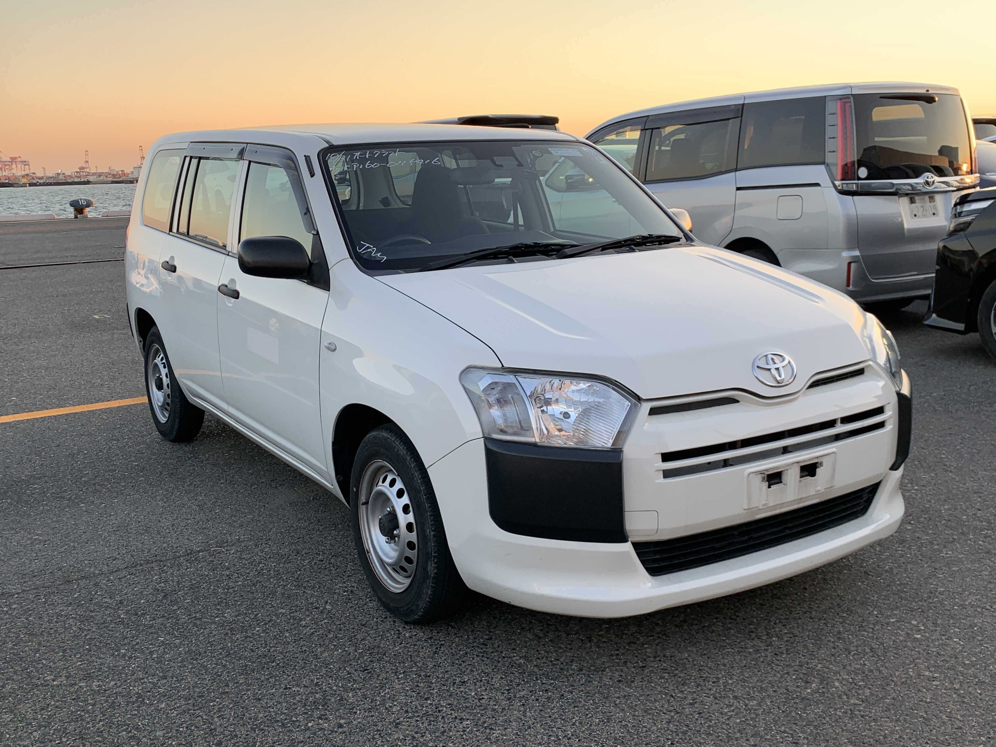 Toyota Probox 2018
