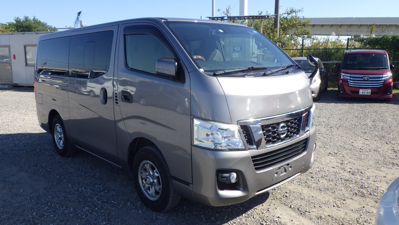 Nissan NV350 CARAVAN 2013