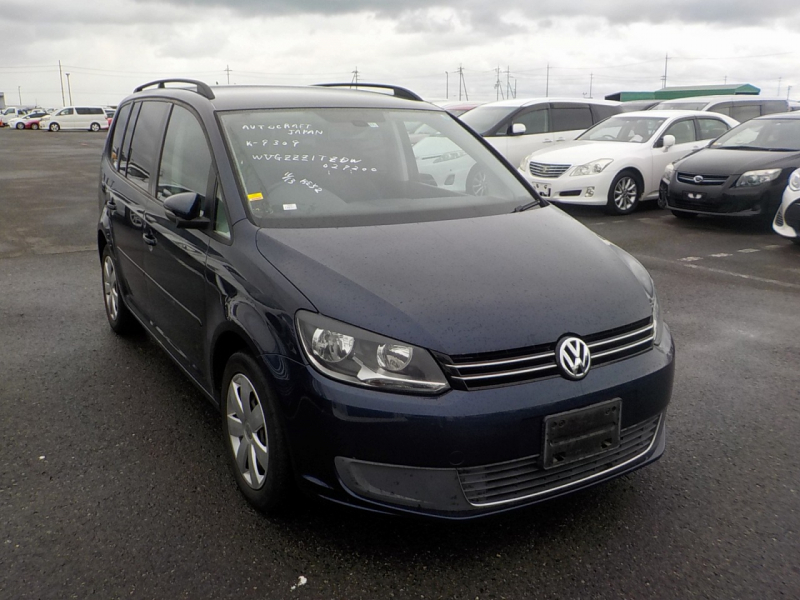 Volkswagen Golf Touran 2012