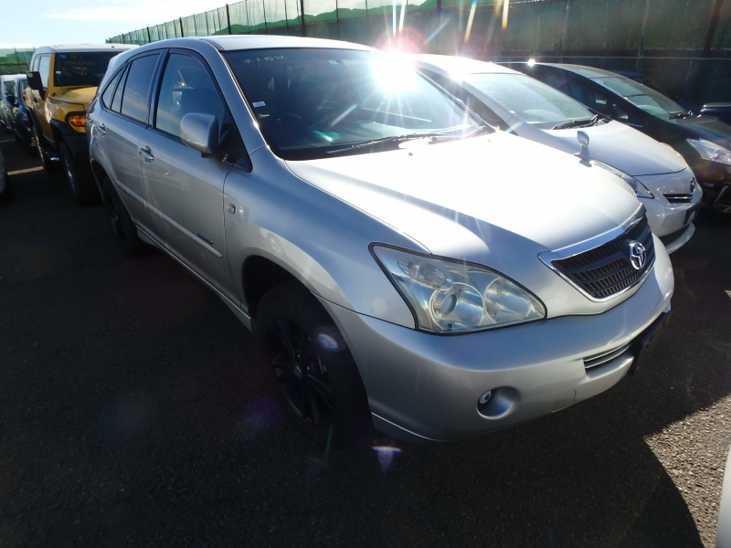 Toyota Harrier Hybrid 2006