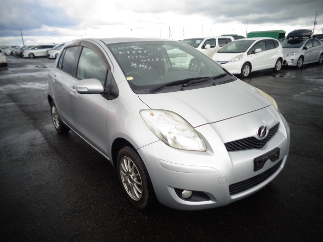 Toyota Vitz 2008