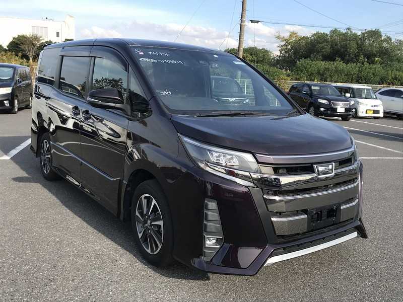Toyota Noah 2018