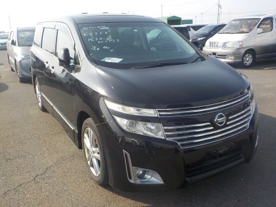 Nissan Elgrand 2010