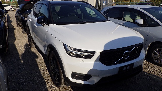 Volvo XC40 2021