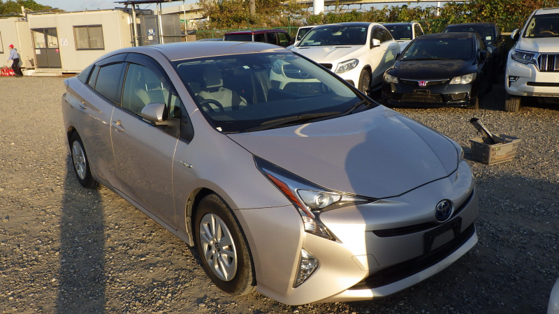 Toyota Prius 2016