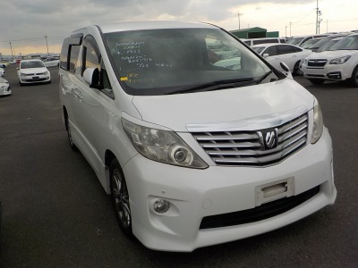 Toyota Alphard 2011