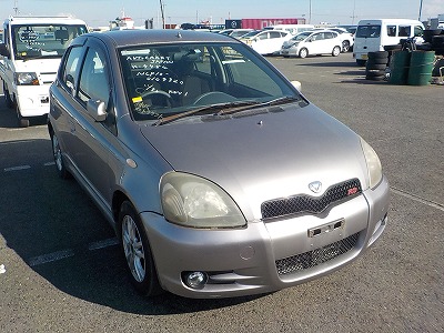 Toyota Vitz 2001