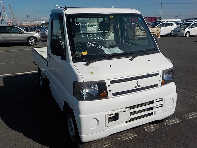 Mitsubishi Minicab Truck 2011