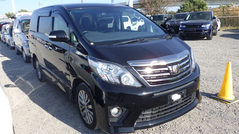 Toyota Alphard 2014