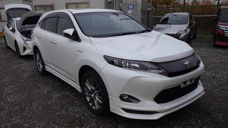 Toyota Harrier Hybrid 2014