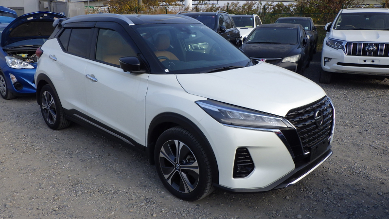 Nissan KICKS 2021