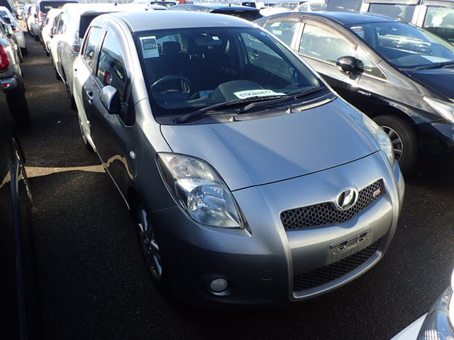 Toyota Vitz 2007