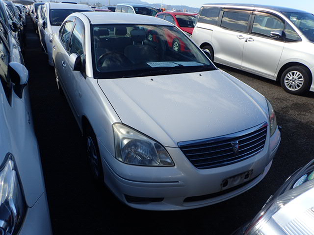 Toyota Premio 2004