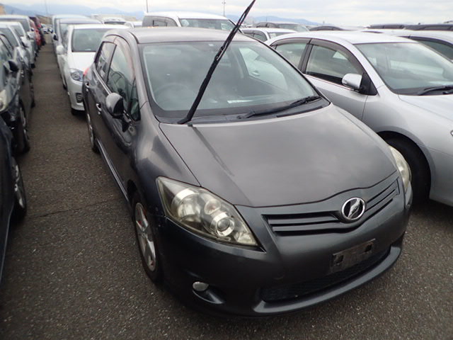 Toyota Auris 2010