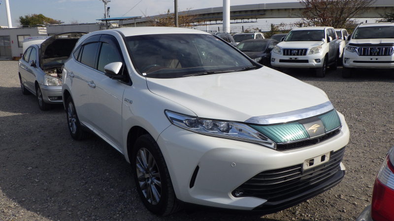 Toyota Harrier Hybrid 2017