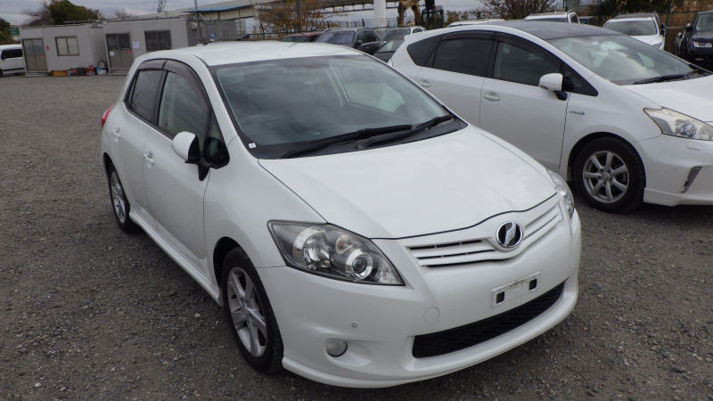 Toyota Auris 2012