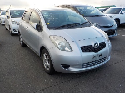 Toyota Vitz 2006