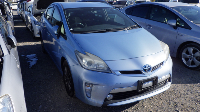 Toyota Prius PHV 2012