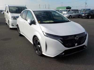 Nissan AURA 2022