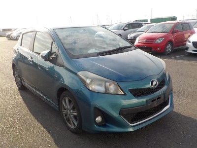 Toyota Vitz 2011