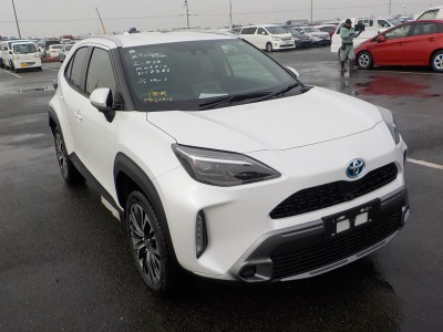 Toyota YARIS CROSS 2023