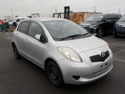 Toyota Vitz 2005