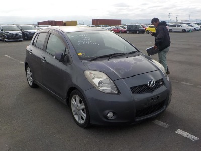 Toyota Vitz 2008