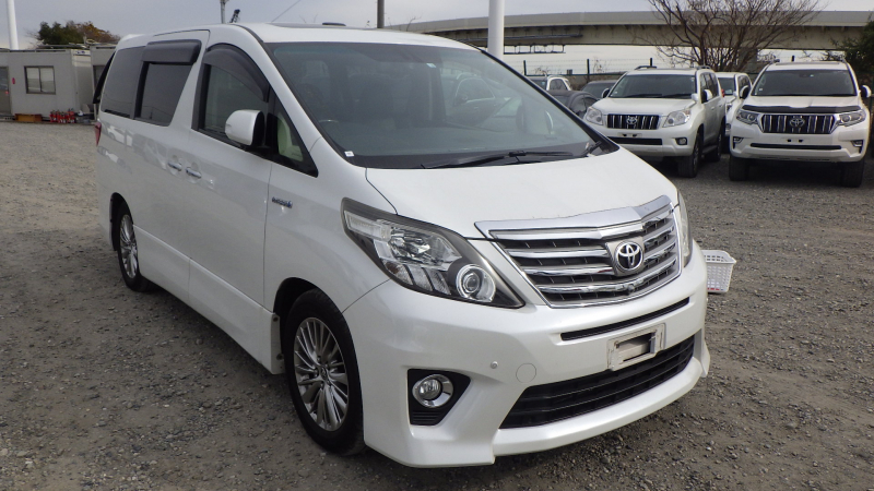 Toyota Alphard Hybrid 2012