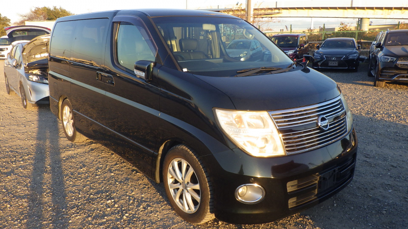 Nissan Elgrand 2008